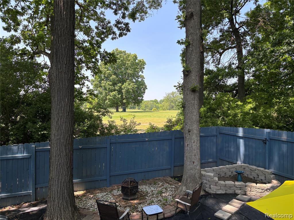 4817 Hickory Drive, Highland, MI 48356 — Photo 12