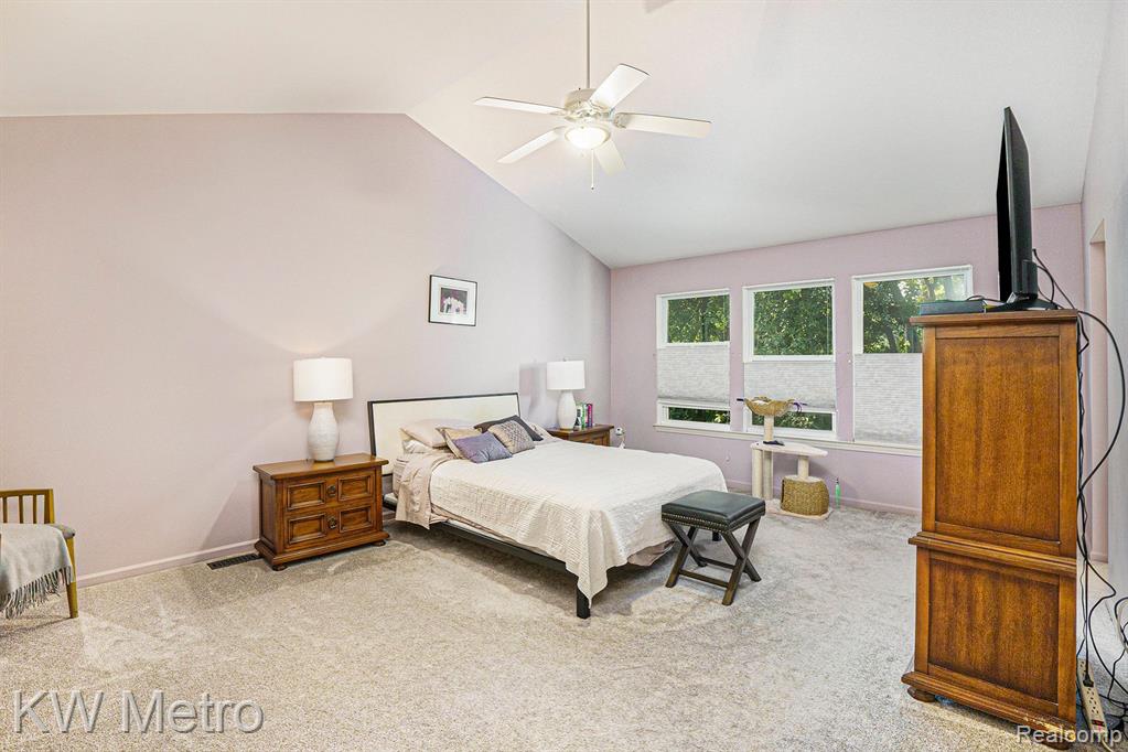 7565 GREENWAY Lane, West Bloomfield, MI 48324 — Photo 12