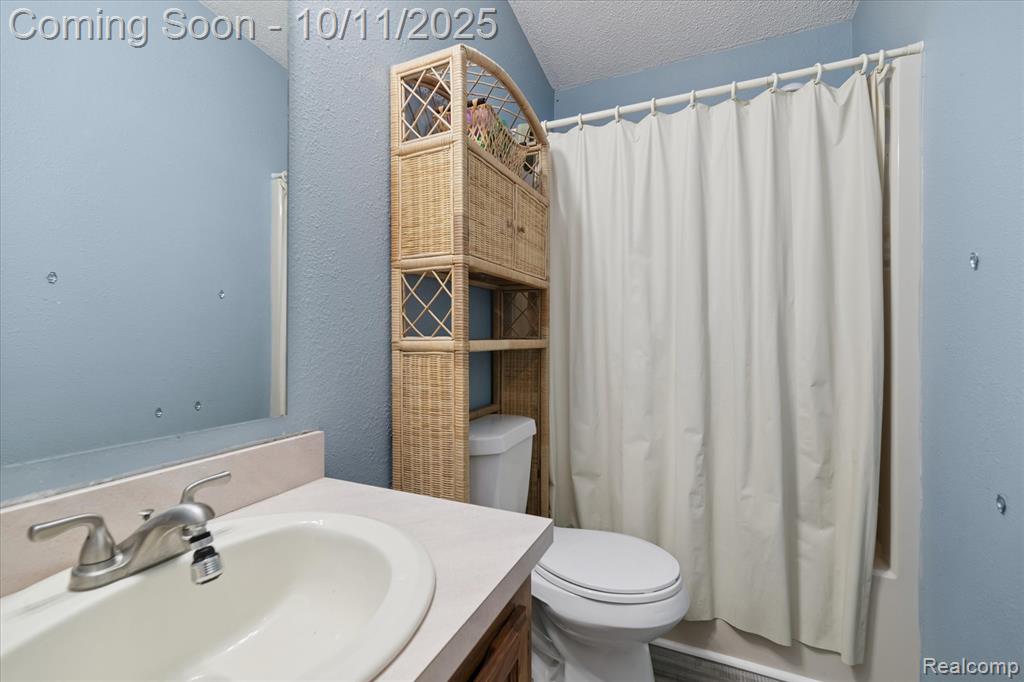 8168 Morrish Road, Swartz Creek, MI 48473 — Photo 29