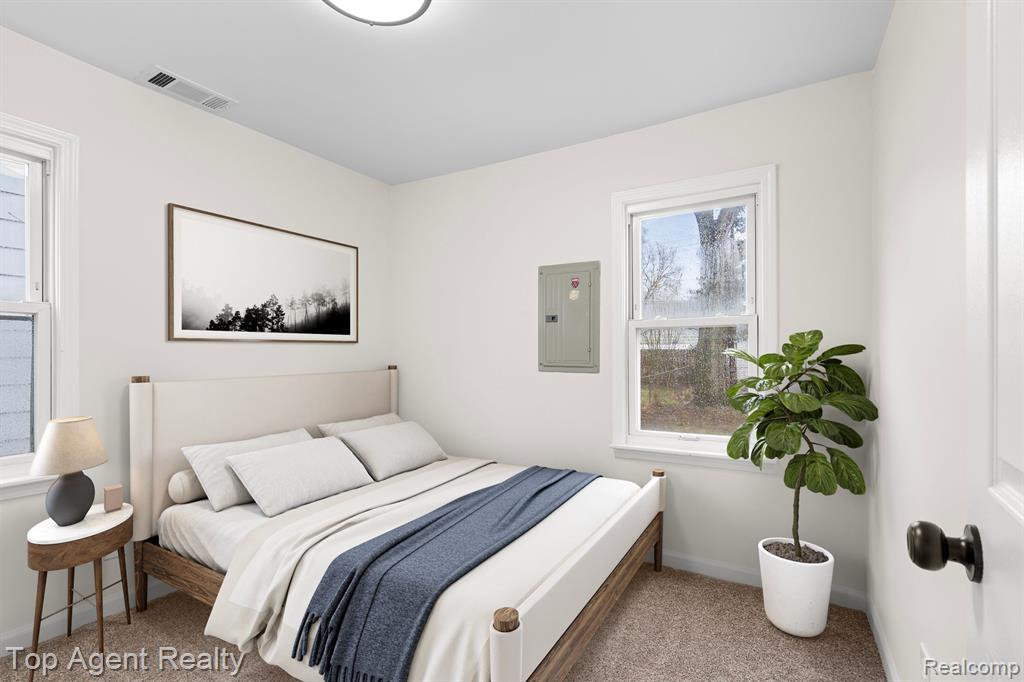 8684 LOZIER Avenue, Warren, MI 48089 — Photo 10