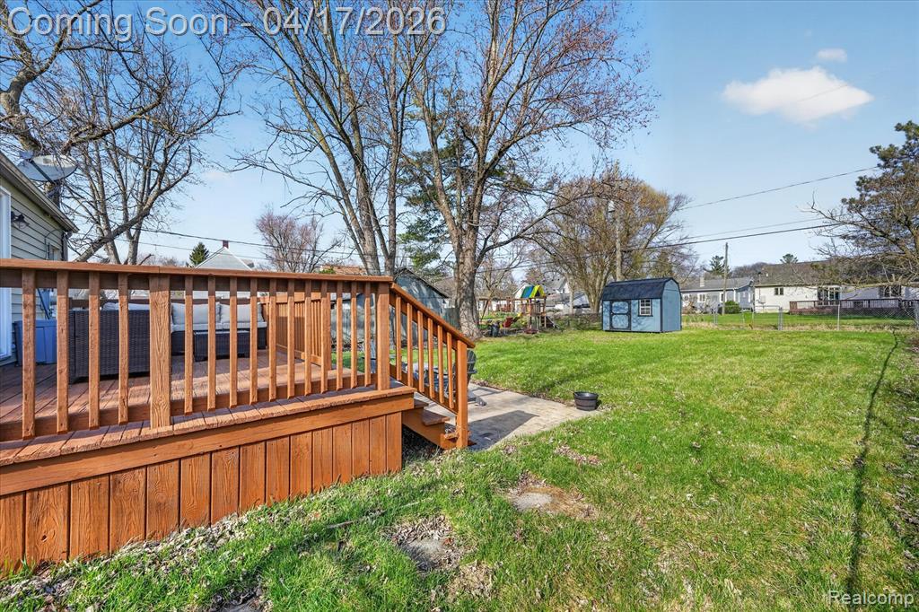 102 S Matteson Street, Capac, MI 48014 — Photo 34