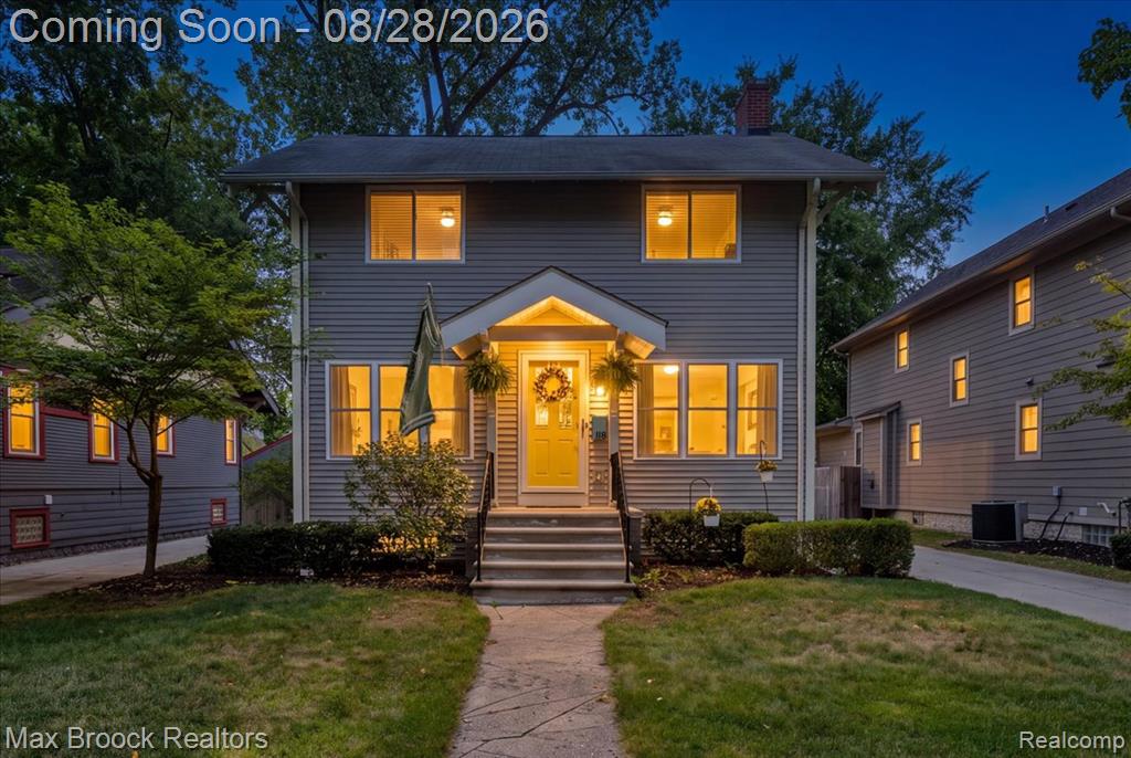 118 Rhode Island Avenue, Royal Oak, MI 48067