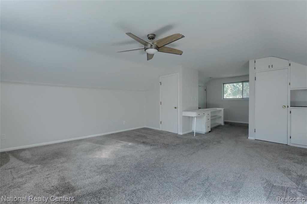 13369 Winchester Avenue, Huntington Woods, MI — Photo 19