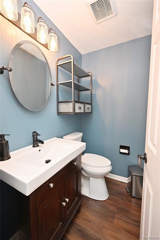 31310 Foxboro Way, Beverly Hills, MI 48025 — Photo 18
