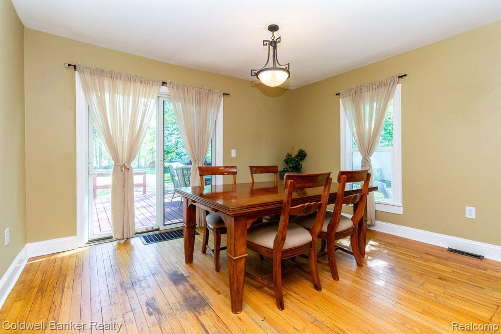 22 DAVISON Street, Oxford, MI 48371 — Photo 10