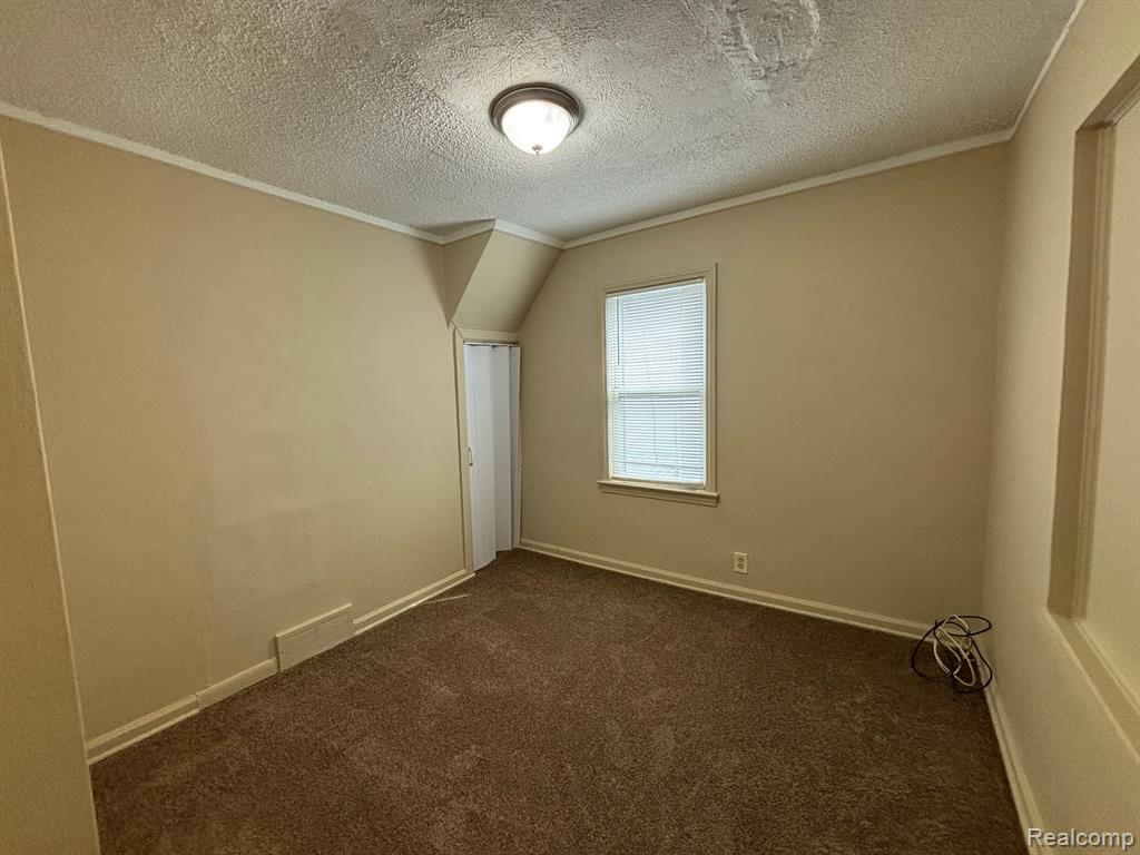 8119 Essex Avenue, Warren, MI 48089 — Photo 7