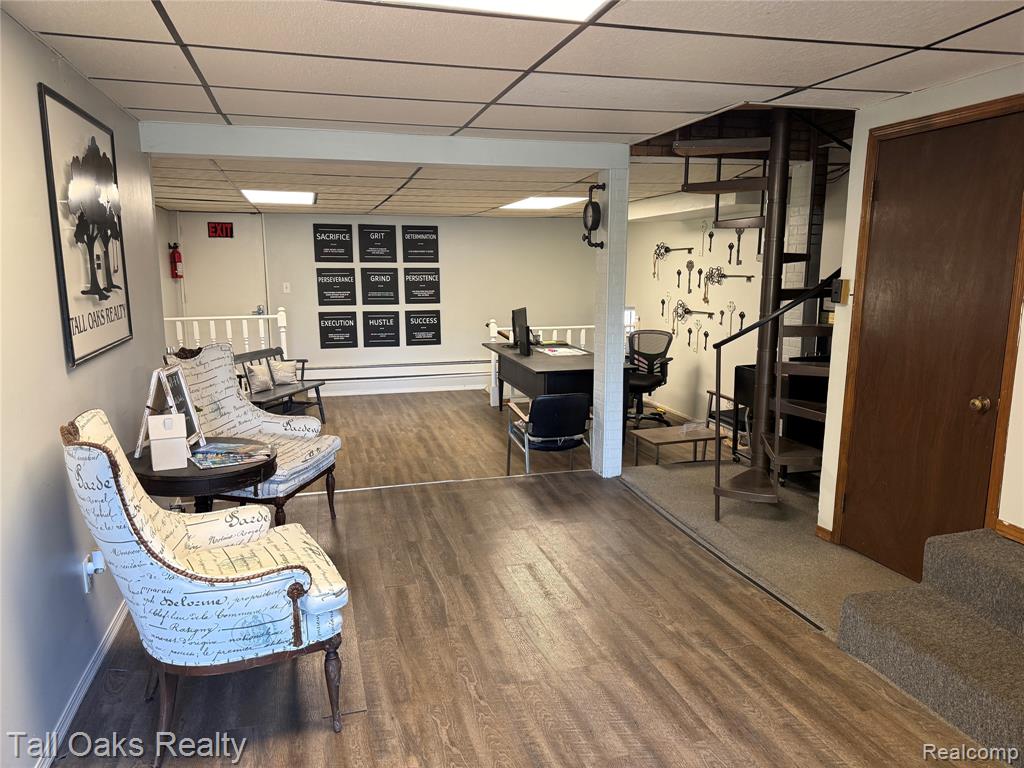 5046 DAVISON Road, Burton, MI 48509 — Photo 9