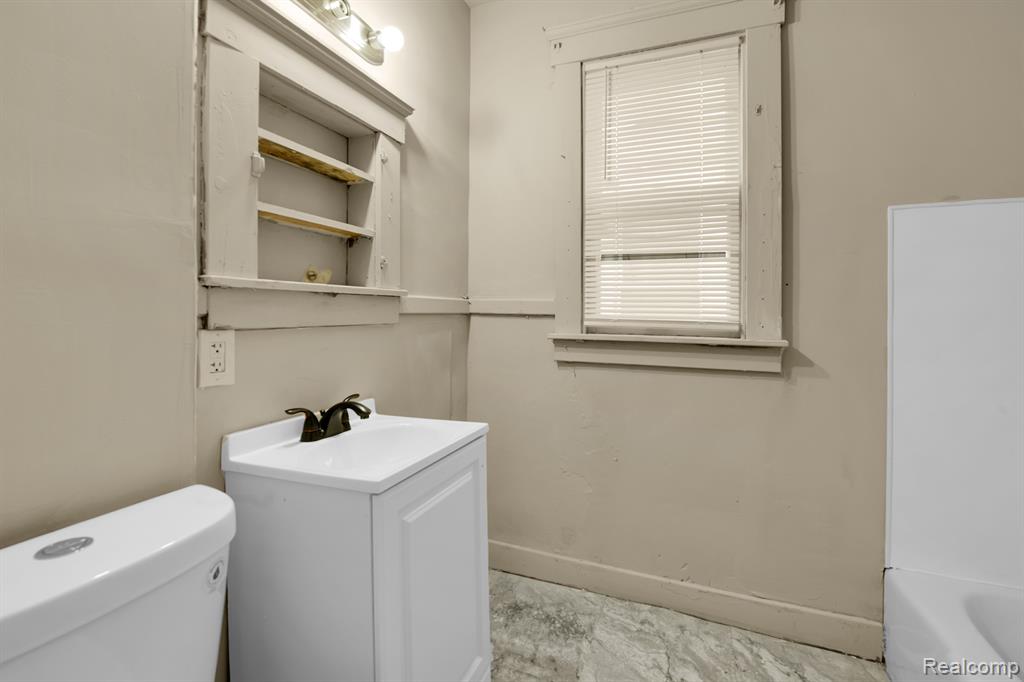 3902 FRENCH Road, Detroit, MI 48214 — Photo 14