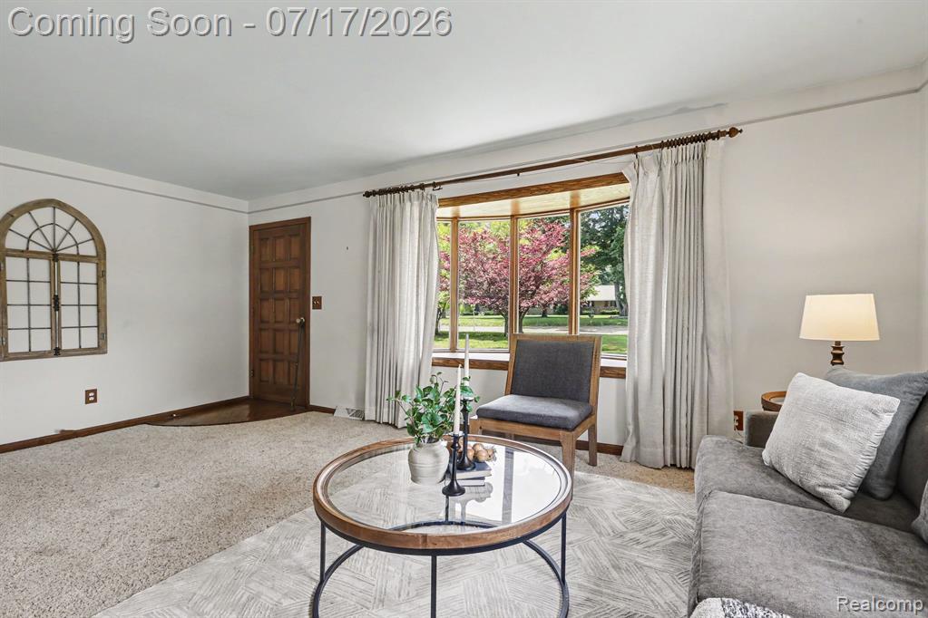 17450 Martinsville Road, Belleville, MI 48111 — Photo 5