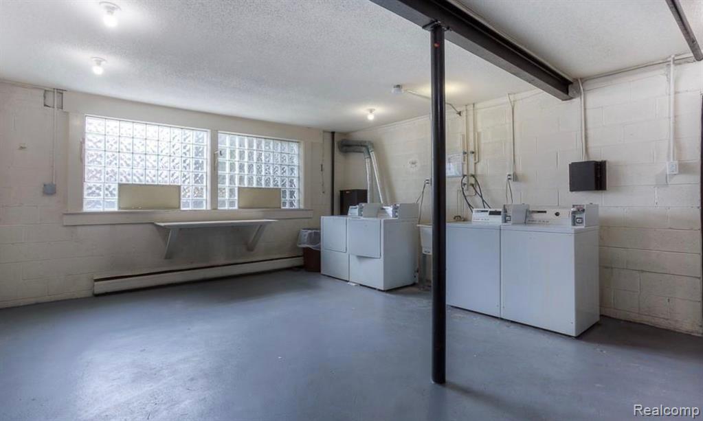 7460 CENTRAL ST APT 3, Westland, MI — Photo 21