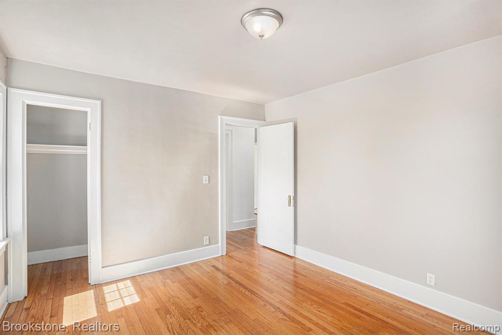 159 Alice Avenue, Bloomfield, MI 48302 — Photo 14