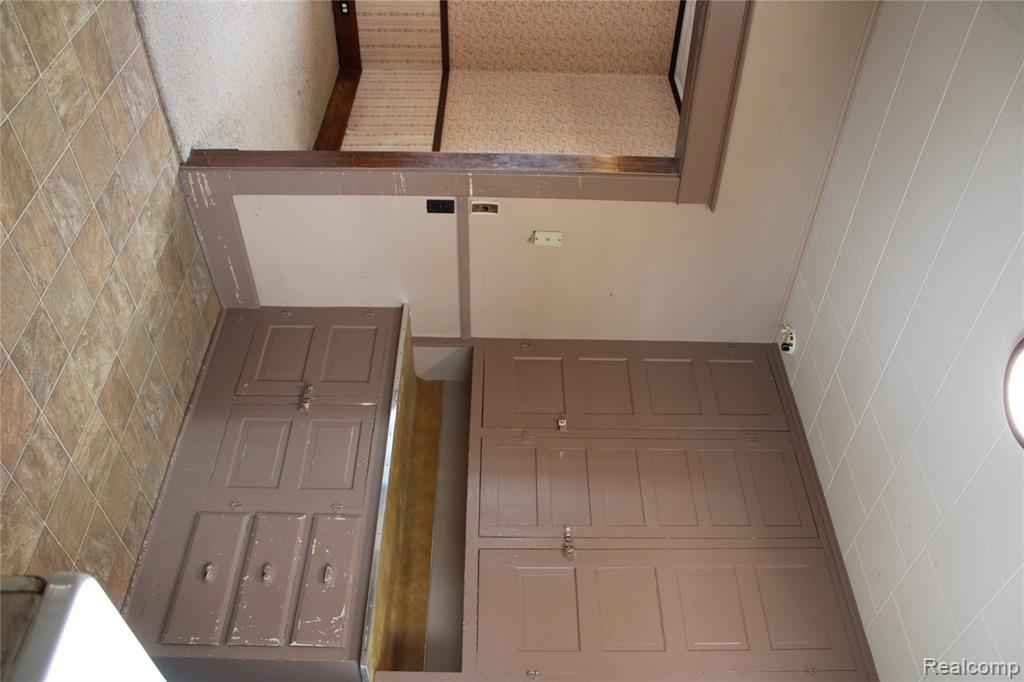 209 Maple Street, Almont, MI 48003 — Photo 12