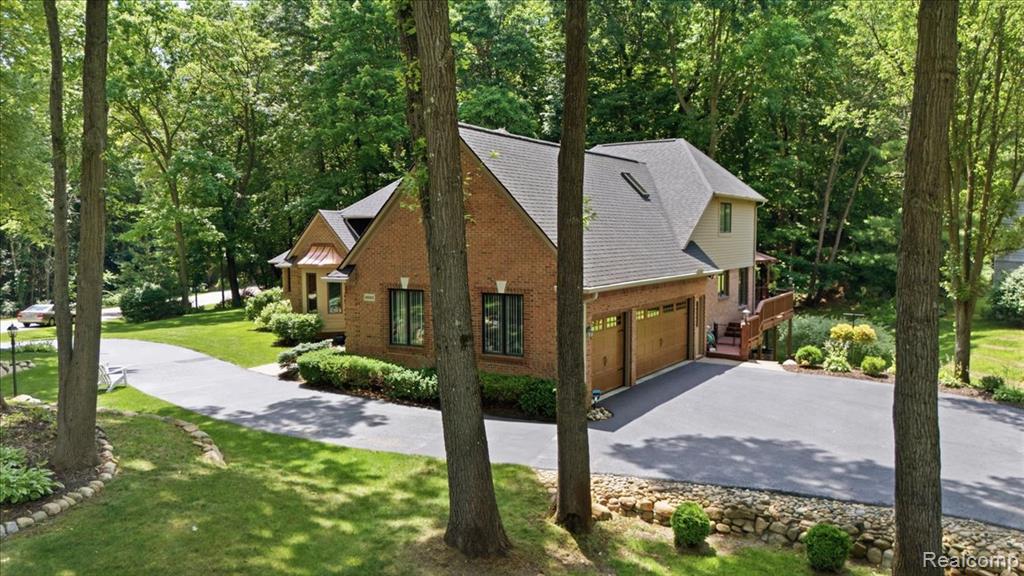 10005 Creekwood Trail, Davisburg, MI 48350 — Photo 72