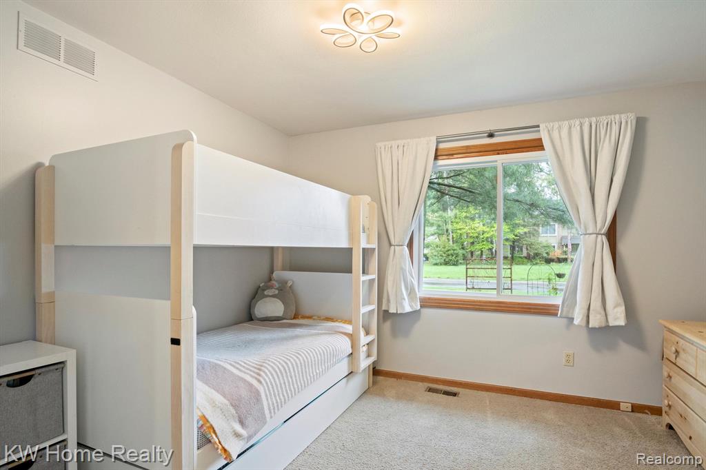 4143 EMERALD PINES Drive, Commerce Twp, MI 48390 — Photo 23