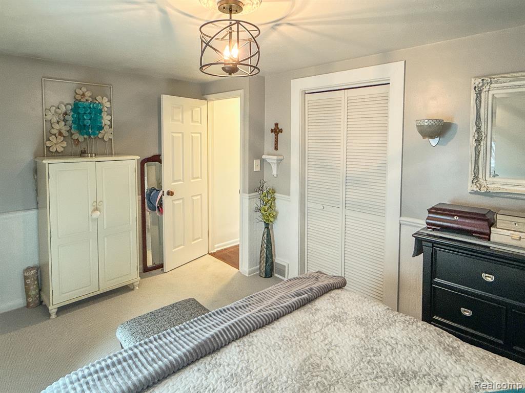 9032 W BRISTOL Road, Swartz Creek, MI 48473 — Photo 28