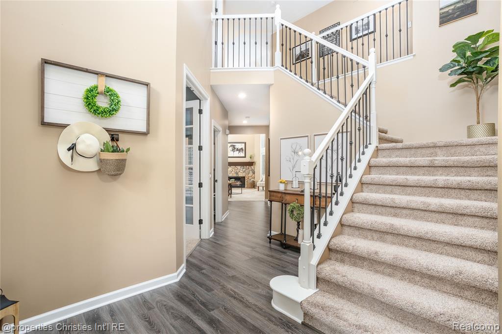47320 Autumn Park Court, Novi, MI — Photo 5