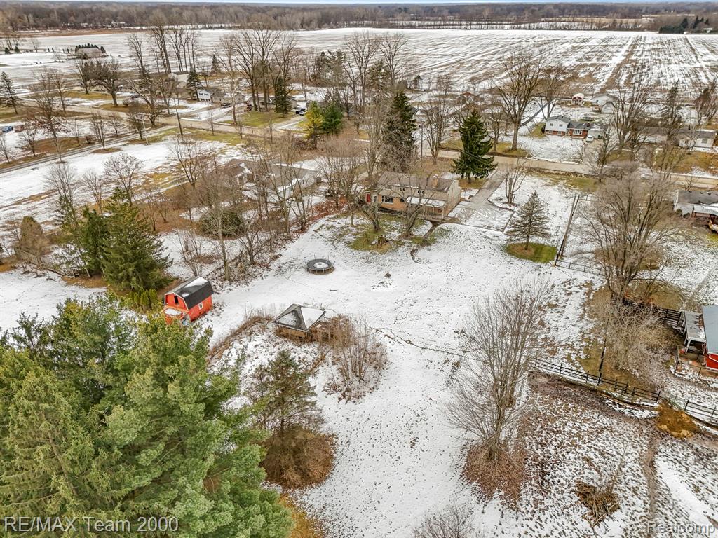 15615 Martinsville Road, Van Buren, MI 48111 — Photo 9