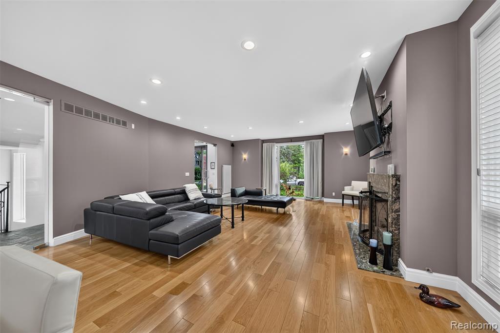 750 Hazelwood Street, Birmingham, MI 48009 — Photo 17