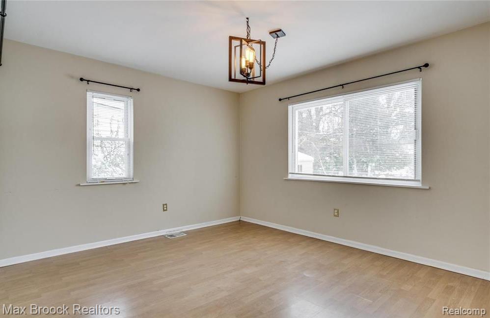 65 Maplefield Road, Pleasant Ridge, MI — Photo 15