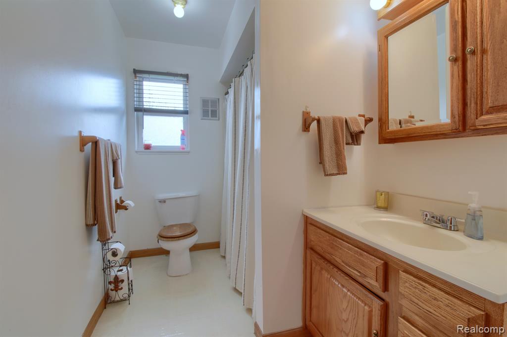9078 BROOKLINE Avenue, Plymouth, MI 48170 — Photo 28
