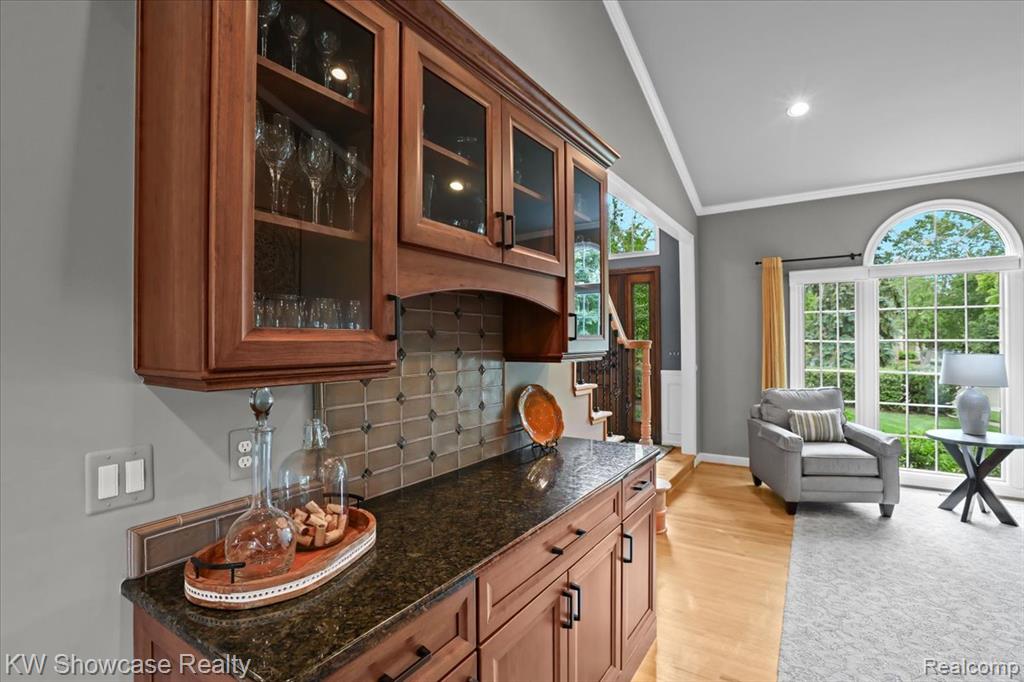 45776 Bristol Circle, Novi, MI 48377 — Photo 7