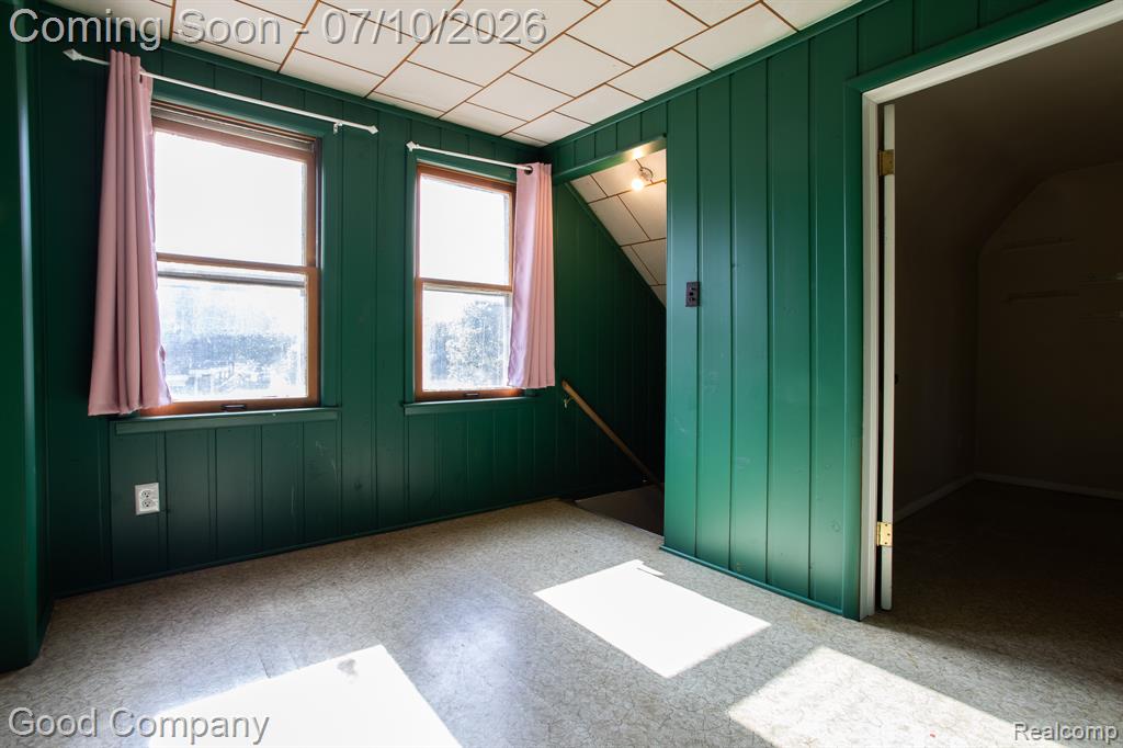 723 Pine Street, Wyandotte, MI 48192 — Photo 22