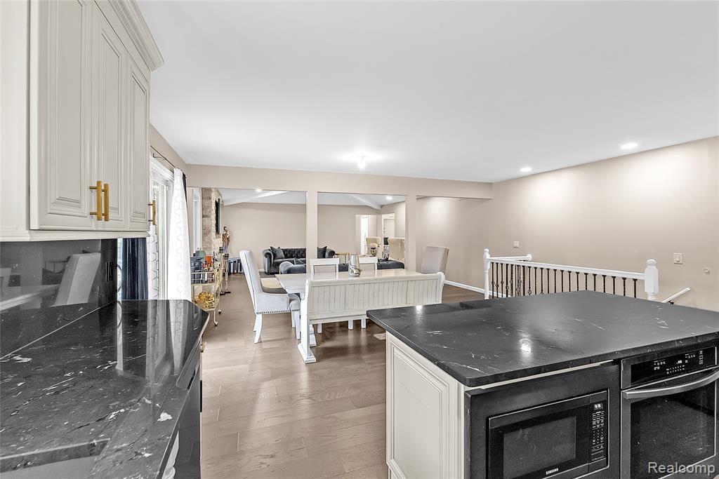 49685 Richardson Drive, Shelby Twp, MI 48315 — Photo 24
