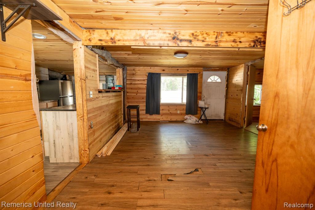 106 Devonshire Drive, Prudenville, MI 48651 — Photo 12