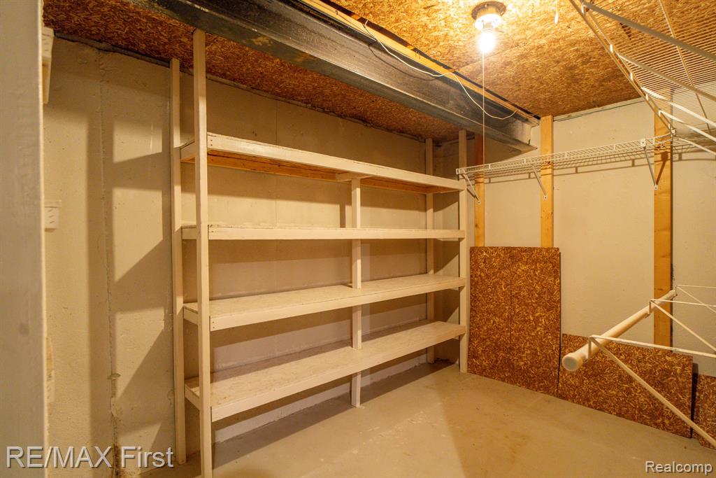 4158 RICHFIELD Drive, Sterling Heights, MI 48314 — Photo 38