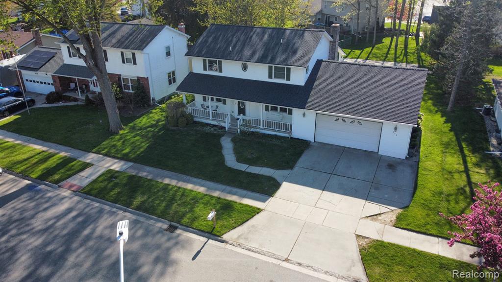 472 CENTRAL Street, Marysville, MI 48040 — Photo 2