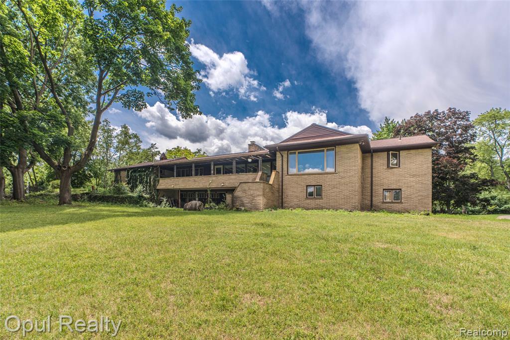 6455 Norham Road, Bloomfield Hills, MI 48301 — Photo 6