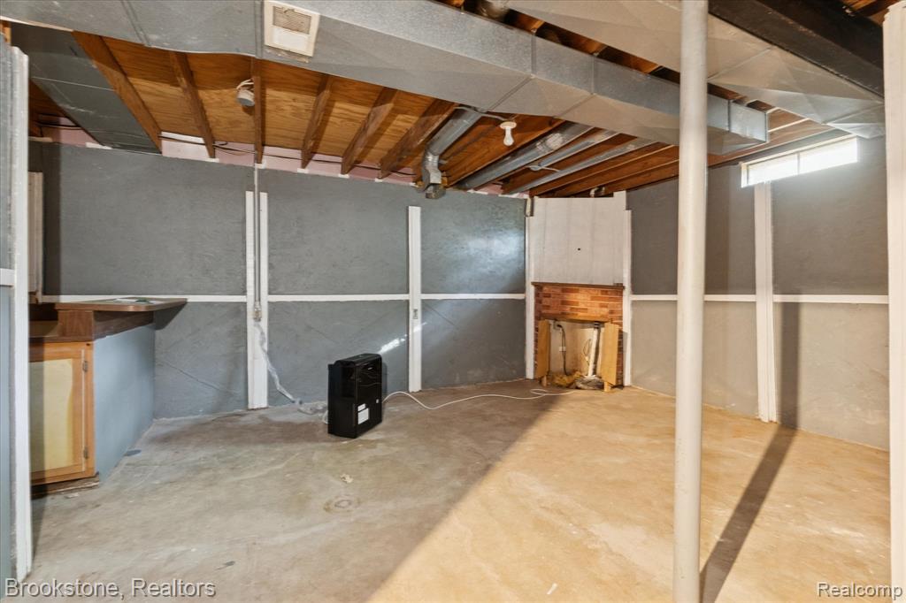 6004 Gibson Avenue, East Lansing, MI 48823 — Photo 29