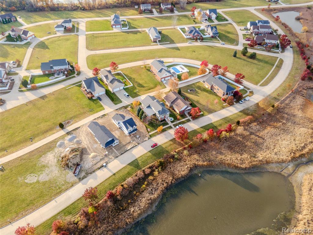 26738 Canterbury Circle, New Boston, MI 48164 — Photo 32