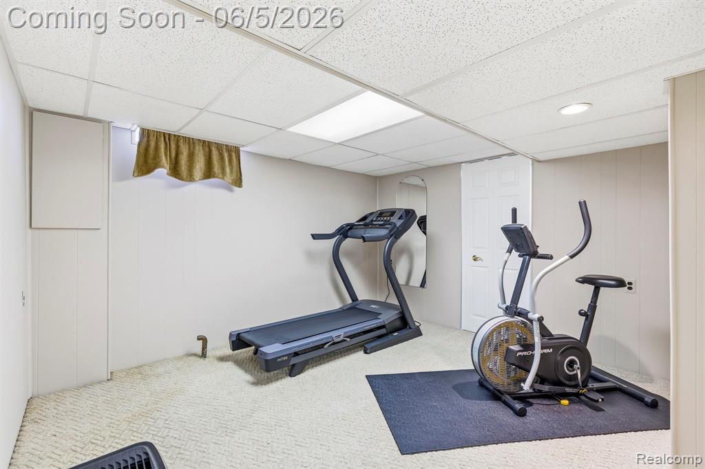 32040 Cambridge Drive, Warren, MI 48093 — Photo 36