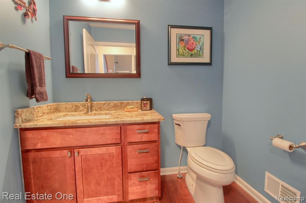 29924 MAGNOLIA Drive, New Hudson, MI 48165 — Photo 21