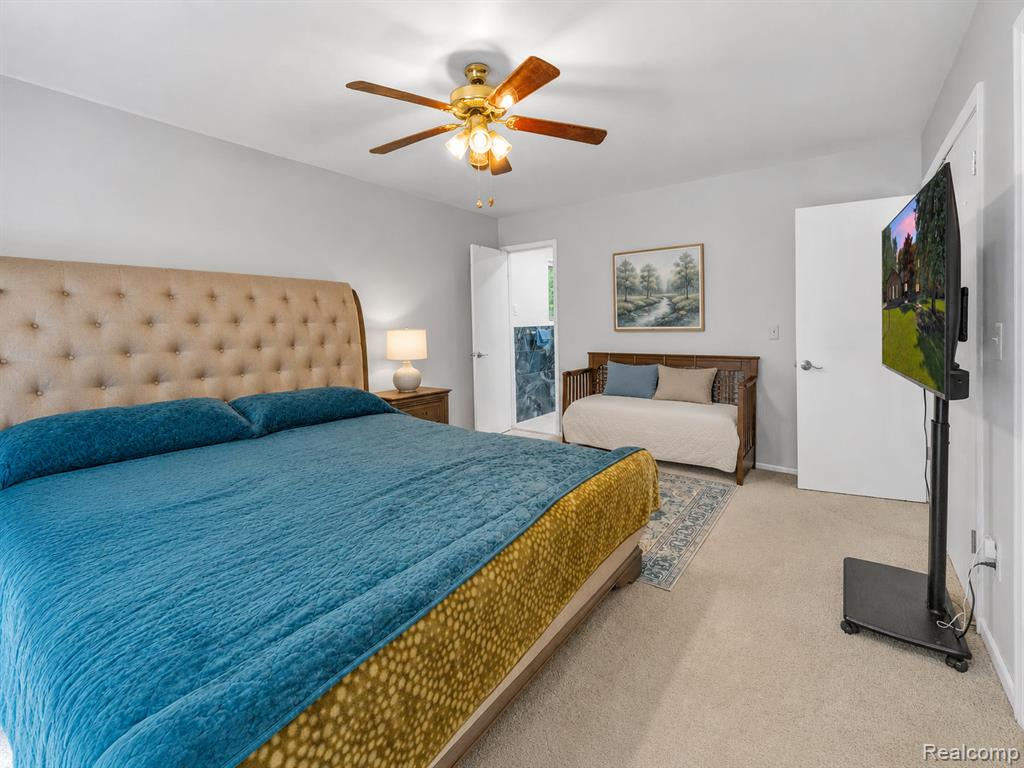 18823 Millar Road, Clinton Twp, MI 48036 — Photo 13