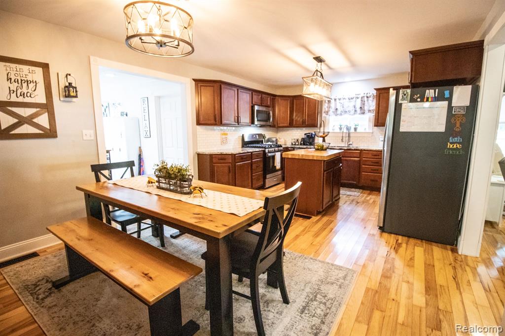 12595 N Budd Road, Burt, MI 48417 — Photo 14