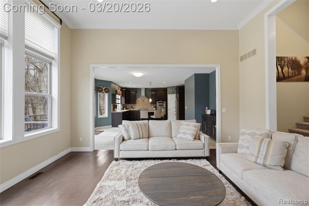 10487 Piedmont Drive, Brighton, MI 48114 — Photo 13
