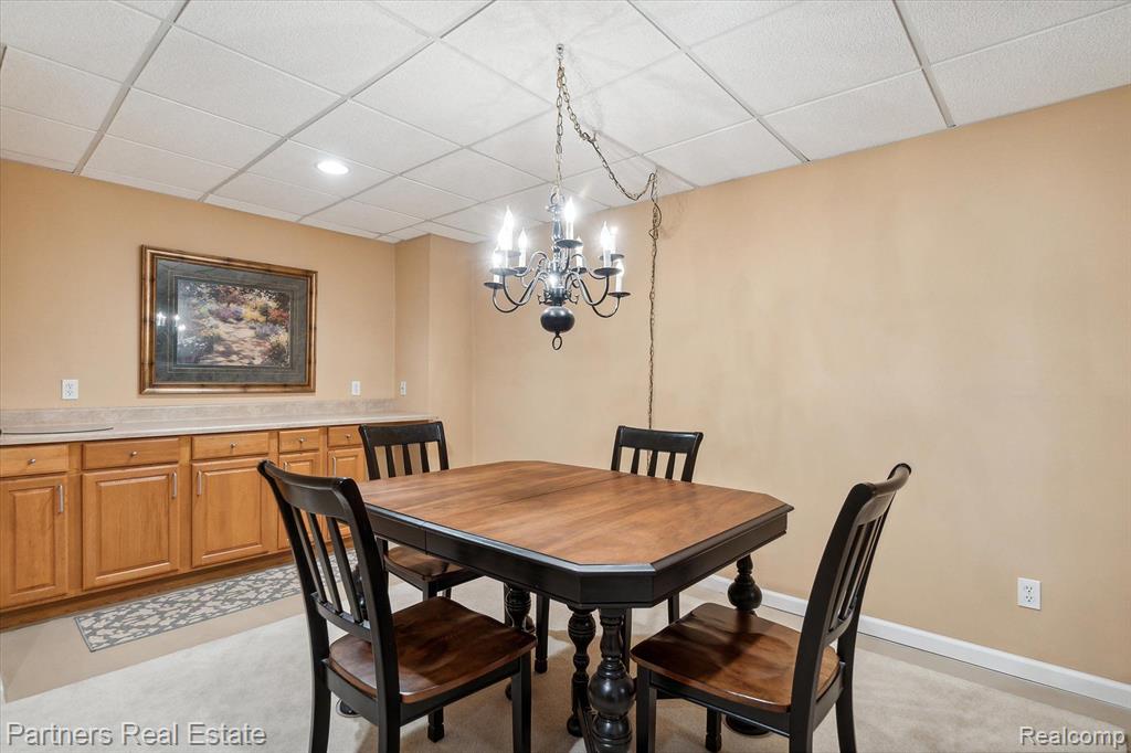 822 SADDLE CLUB Lane, Howell, MI 48843 — Photo 33