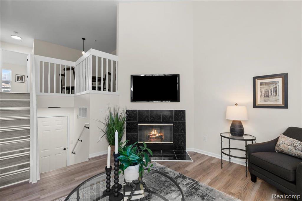 1664 CAMPAU FARMS Circle, 81-17, Detroit, MI 48207 — Photo 7