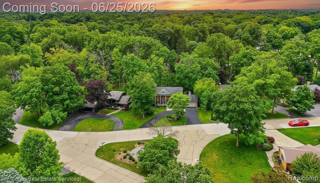 32807 Red Oaks Trail, Beverly Hills, MI 48025 — Photo 46