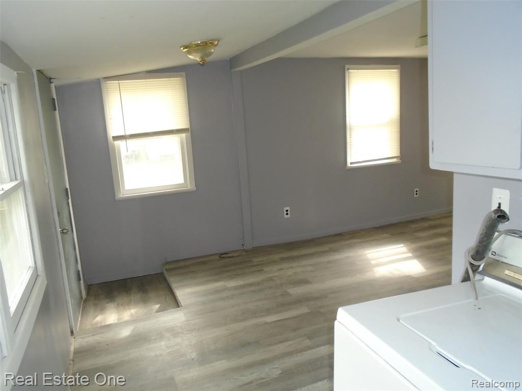 8087 Continental Avenue, Warren, MI 48089 — Photo 11
