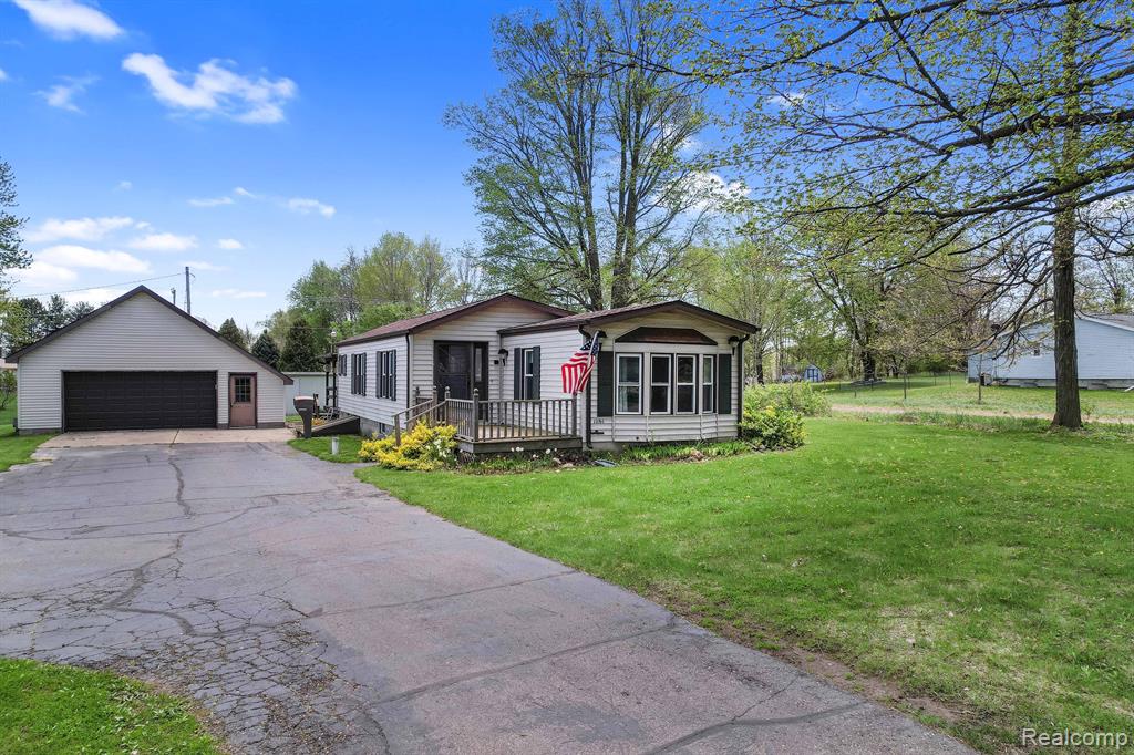 11161 S MORRICE Road, Morrice, MI 48857 — Photo 23