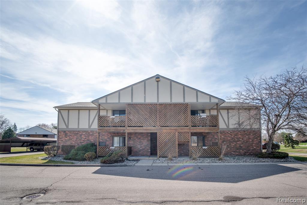 16432 Clarkson Drive, 61, Fraser, MI 48026 — front exterior