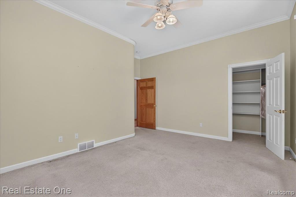 425 Courtney Road, Leonard, MI 48367 — Photo 36