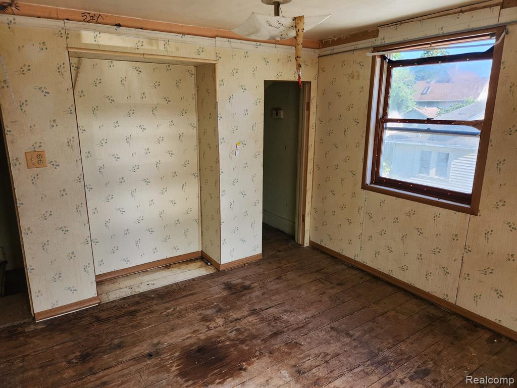 315 MCOMBER Street, Dowagiac, MI 49047 — Photo 23