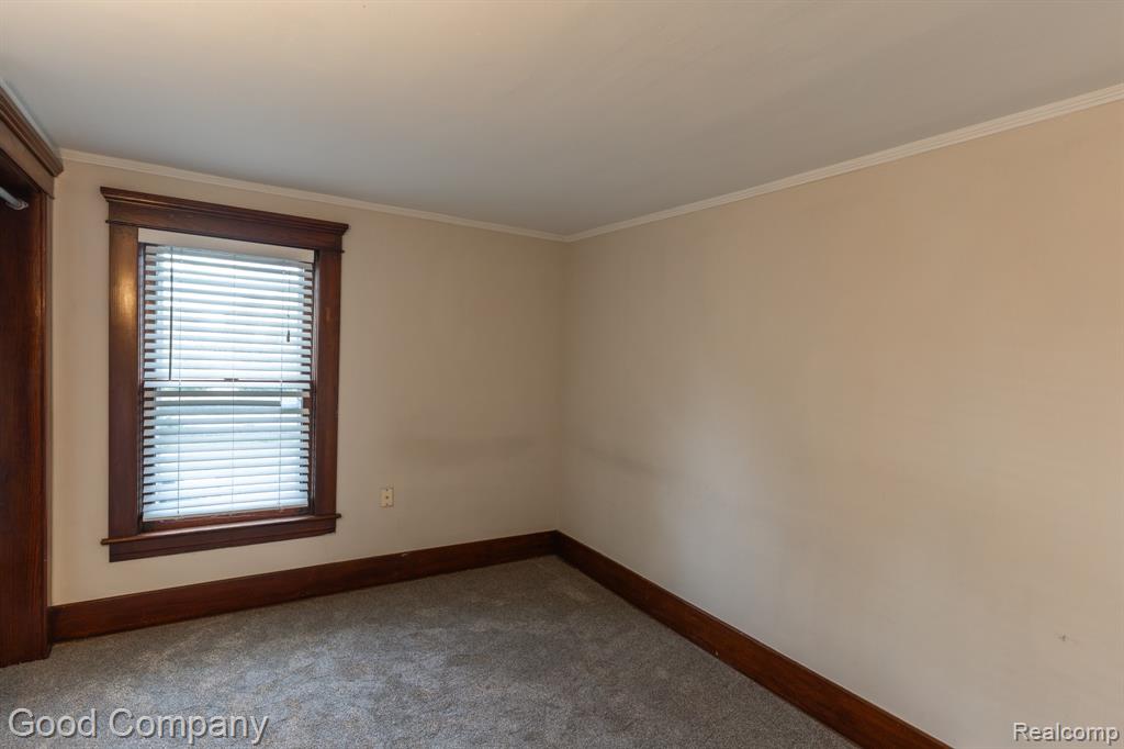 909 S Center Street, Royal Oak, MI 48067 — Photo 17