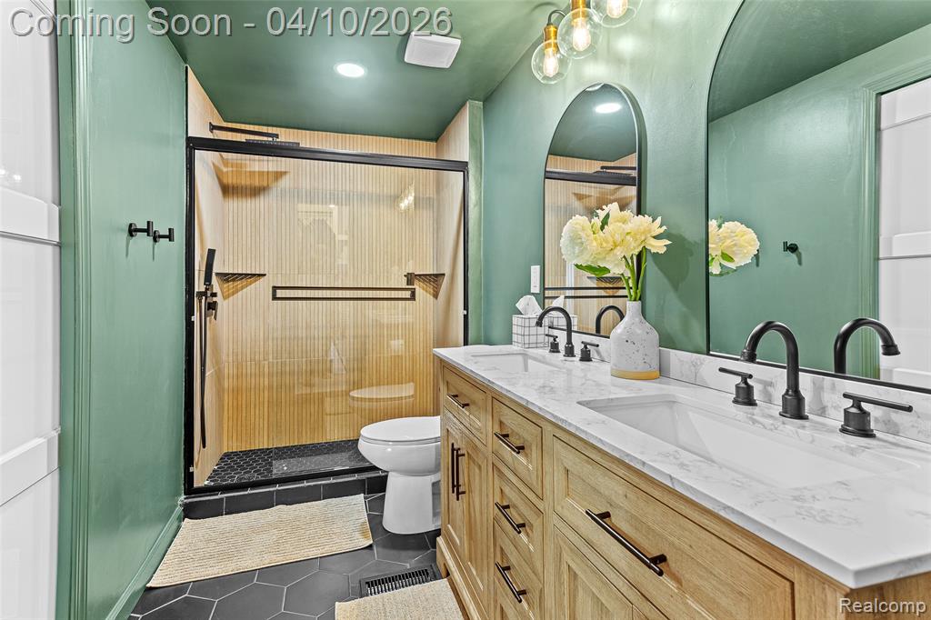 4594 Barcroft Way, Sterling Heights, MI 48310 — Photo 18
