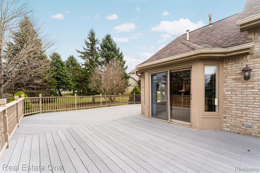 9305 Rotondo Drive, Howell, MI 48855 — Photo 51