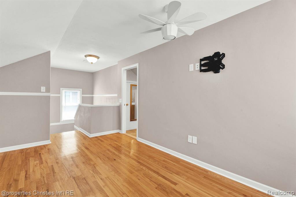 708 S Minerva Avenue, Royal Oak, MI 48067 — Photo 44